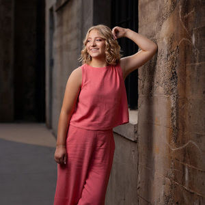 Meet your Posher, Abigail